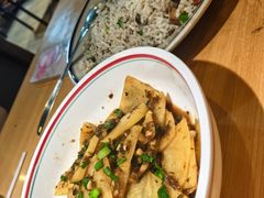 -自贡盐帮菜·玩辣餐厅(樱花园西街店)