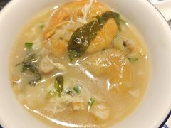 -旺角小渔村·海肠捞饭开创者(环山路店)