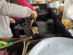 -正宗杂粮煎饼香软鸡蛋饼