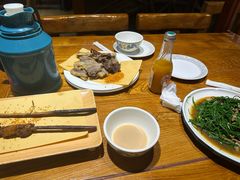 -蒙艾里民族传统菜蒙餐