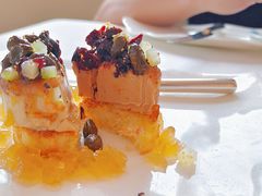 法式鹅肝酱酸樱桃和糖衣开心果-Jean Georges