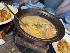-五谷丰登农家院·地道胶东菜·海鲜烧烤(威海店)