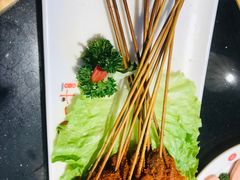 -一斗火锅·招财羊毛肚(北温泉九号店)