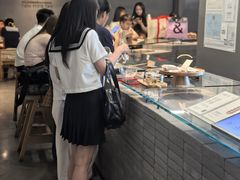 -喜茶(深圳万象城黑金店)