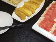 -重庆小天鹅火锅(中商广场店)