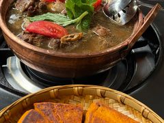 -银同牦牛肉火锅