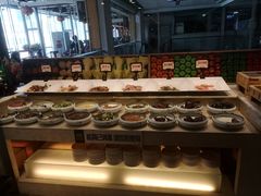 自助调料区-比特堡啤酒烤肉自助料理(和平店)
