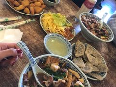 卤煮火烧-门框胡同百年卤煮(新街口店)