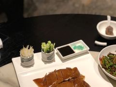 -柒园·三十年创意杭帮菜(龙湖滨江天街店)