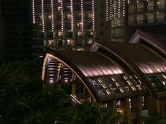 -三亚湾海居铂尔曼度假酒店