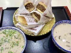 牛肉烧饼（多肉）-穆得·老周家牛肉烧饼(普利街店)