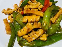 杭椒炒鱿鱼-光明邨大酒家(淮海路店)