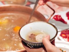 -牛村来人潮汕牛肉火锅(西单店)