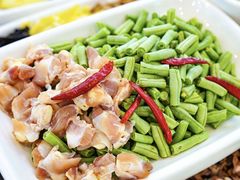 -鑫渔港海鲜本地菜·山海关浑锅(东戴河店)