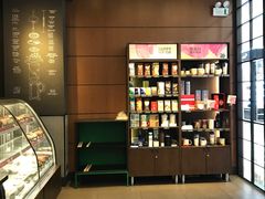 -星巴克(杭州西湖银泰1F店)