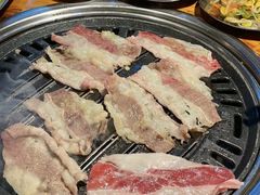 -唯成•韩国炭火烤肉 유성고기