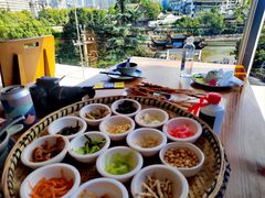 -包整·丝娃娃(一览甲秀楼风景店)