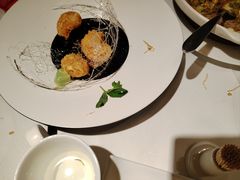 -贝勒爷·酥不腻烤鸭