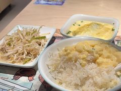 -老乡鸡(上海白玉兰广场店)