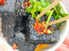 -黑色经典臭豆腐·湖南特产(步行街店)