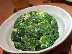 -Lia Cafe Bar Restaurant松山咖啡屋