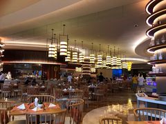 大堂-艺厨风尚餐厅 · 桔钓沙莱华度假酒店