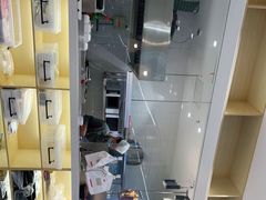 -正東记港味烧腊餐室(天鹅湖银泰城店)