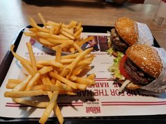 -The Habit Burger Grill 哈比特汉堡(复兴soho店)