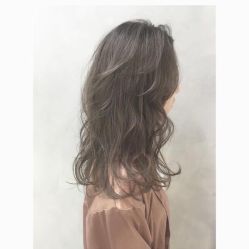 -茶发Salon·烫发染发理发