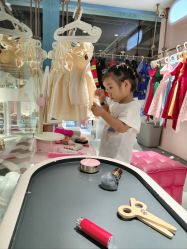 -MINI MARS KIDS CLUB亲子家庭中心(长宁天山店)