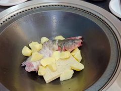 -老刘生态大鱼坊铁锅炖鱼(赛马场店)