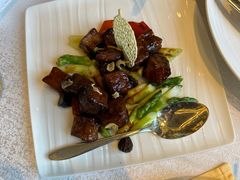 黑金雪花牛肉粒-上海和平饭店龙凤厅 Dragon Phoenix