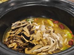 -菌乡缘·野生菌蒸汽鱼火锅(江边夜市店)