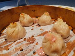蟹粉小笼包-绿波廊(豫园店)