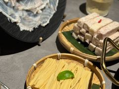 -罗勒家·养生火锅· Bistro(大望路店)