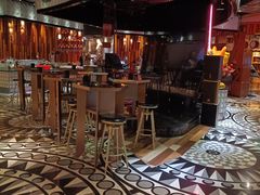 -K+全国连锁KTV(绿地缤纷天地店)