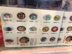 -红鼻子桂林米粉(金唐新光界店)