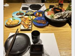 -枝魯枝魯自助料理