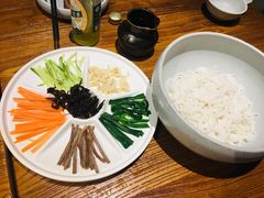 鸡丝凉米线-云海肴·云南小炒·汽锅鸡(天津国金汇店)