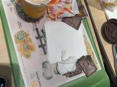 -麦当劳(轻轨曹杨路店)