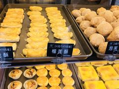 -牛诗诗现烤纯手工蛋糕(SM广场店)