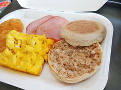 烟肉早餐全餐套餐-麦当劳(仙林亚东城得来速店)