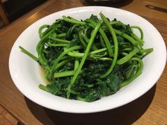 清炒苕尖-肖记公安牛肉鱼杂馆· 省级非物质文化遗产(仁和路店)