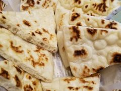 锡伯大饼-一个勺子新疆锡伯主题私房菜(红墙巷49号院店)