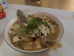 -煲来饱去冷水鱼