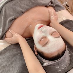 -Hi Beauty Skin 科技美肤中心