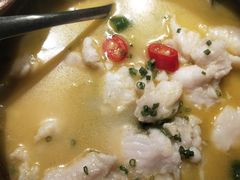 -70后饭吧(府河街店)