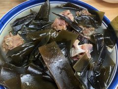 带皮炖肘子-赵姐猪耳朵饭店