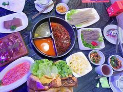 -热火朝天鲜切牛肉火锅(南强街巷店)