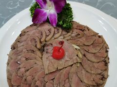 白切羊脖-伊帆食府·青海地方特色美食